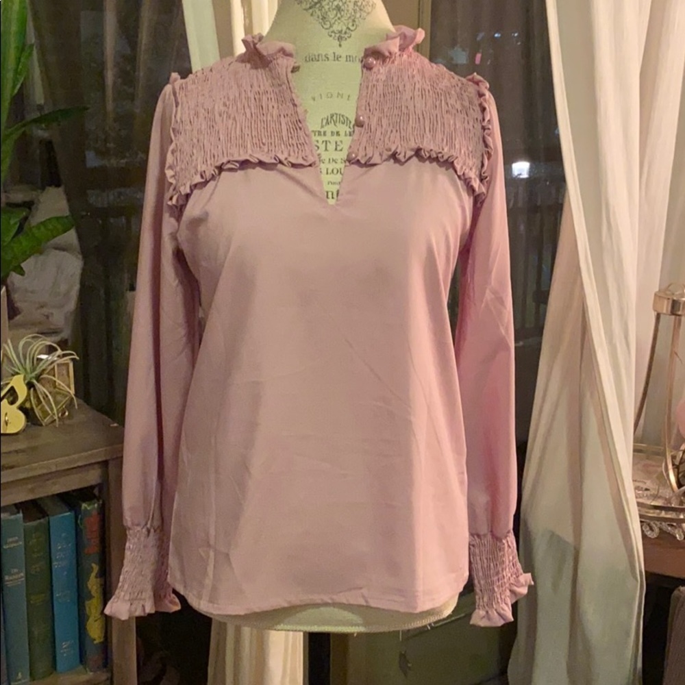 Pink Longsleeve blouse women’s shirt size SMALL business casual dainty dress top - Picture 1 of 5